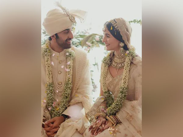 Ranbir and Alia’s new wedding pictures are all about love