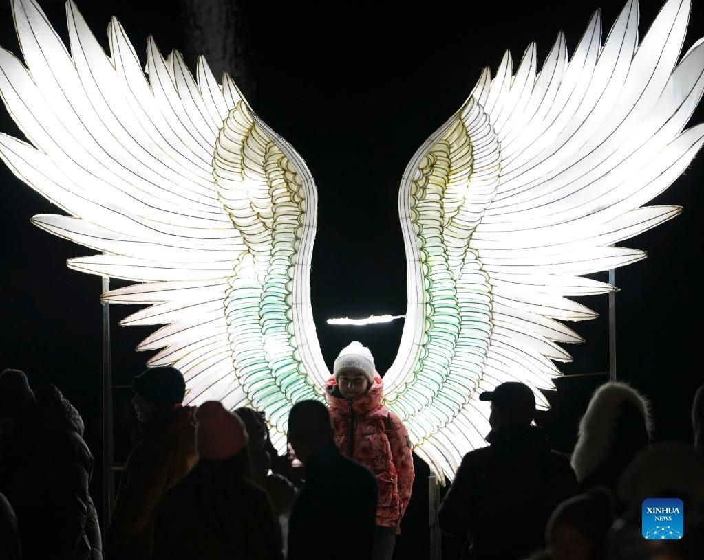 In pics: Lantern show held in Sigulda, Latvia