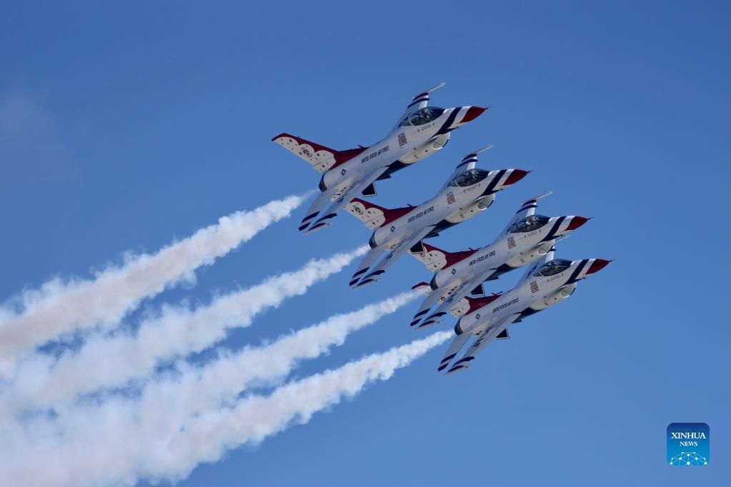 In pics: Pacific Airshow in California