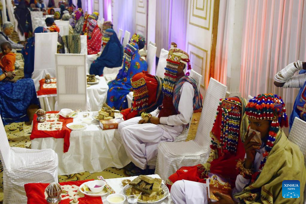 Mass wedding ceremony held in Pakistan