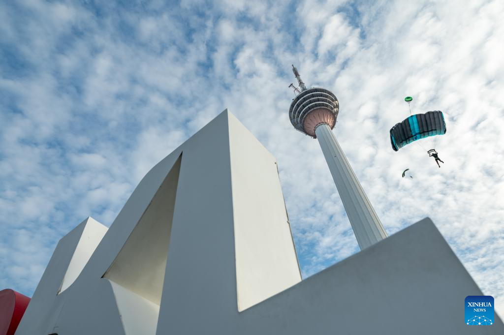 Kuala Lumpur Tower International Jump event kicks off