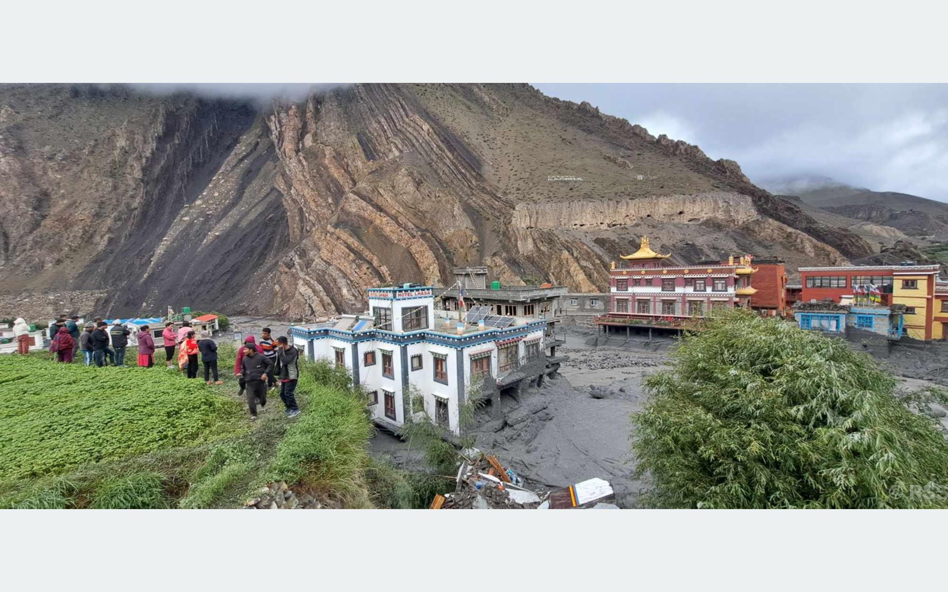 Mustang floods sweep away 10 houses, police post and bridge