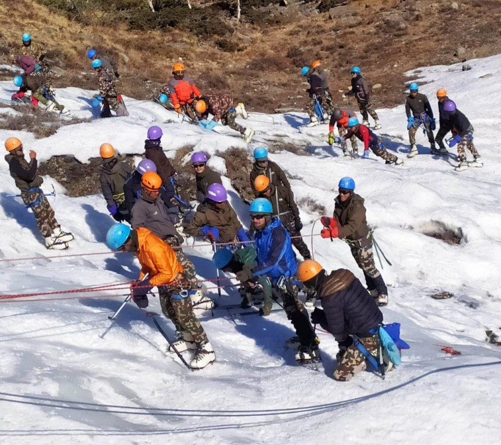 More than 35,000 kgs of garbage collected from the mountains