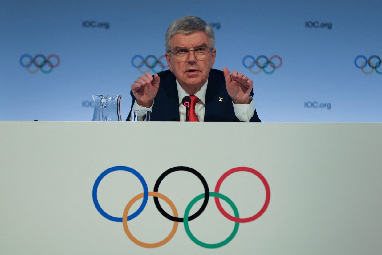 IOC President Announces Plans for Olympic Esports