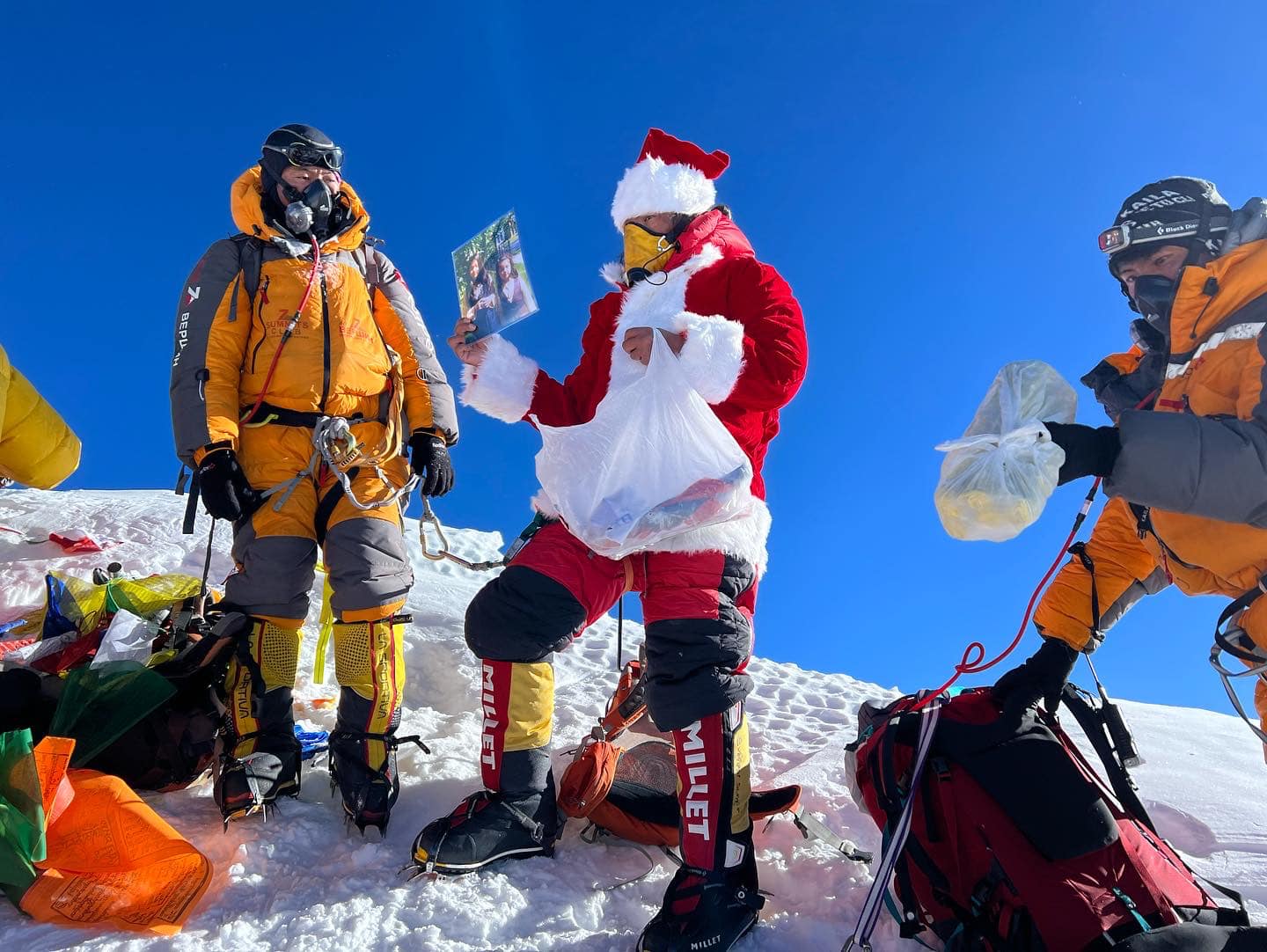 Lhakpa Sherpa, world record female climber returns to base camp