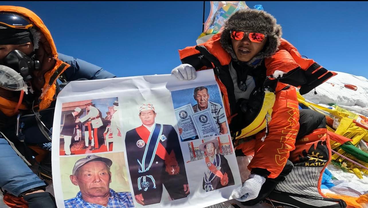 Grandson pays homage to Angrita Sherpa