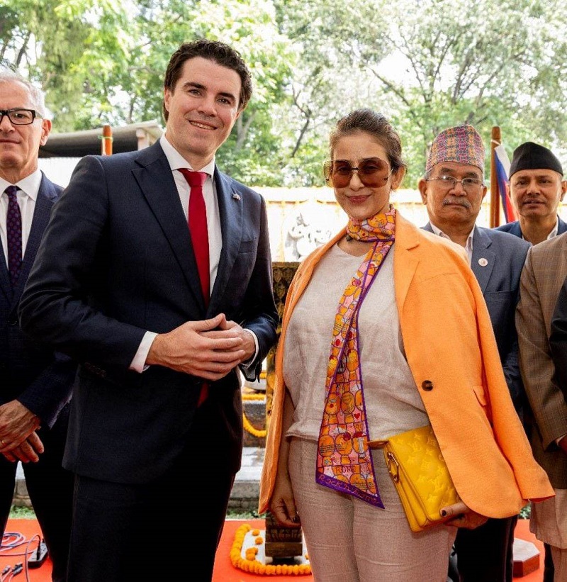 Australian Minister meets Actress Manisha Koirala