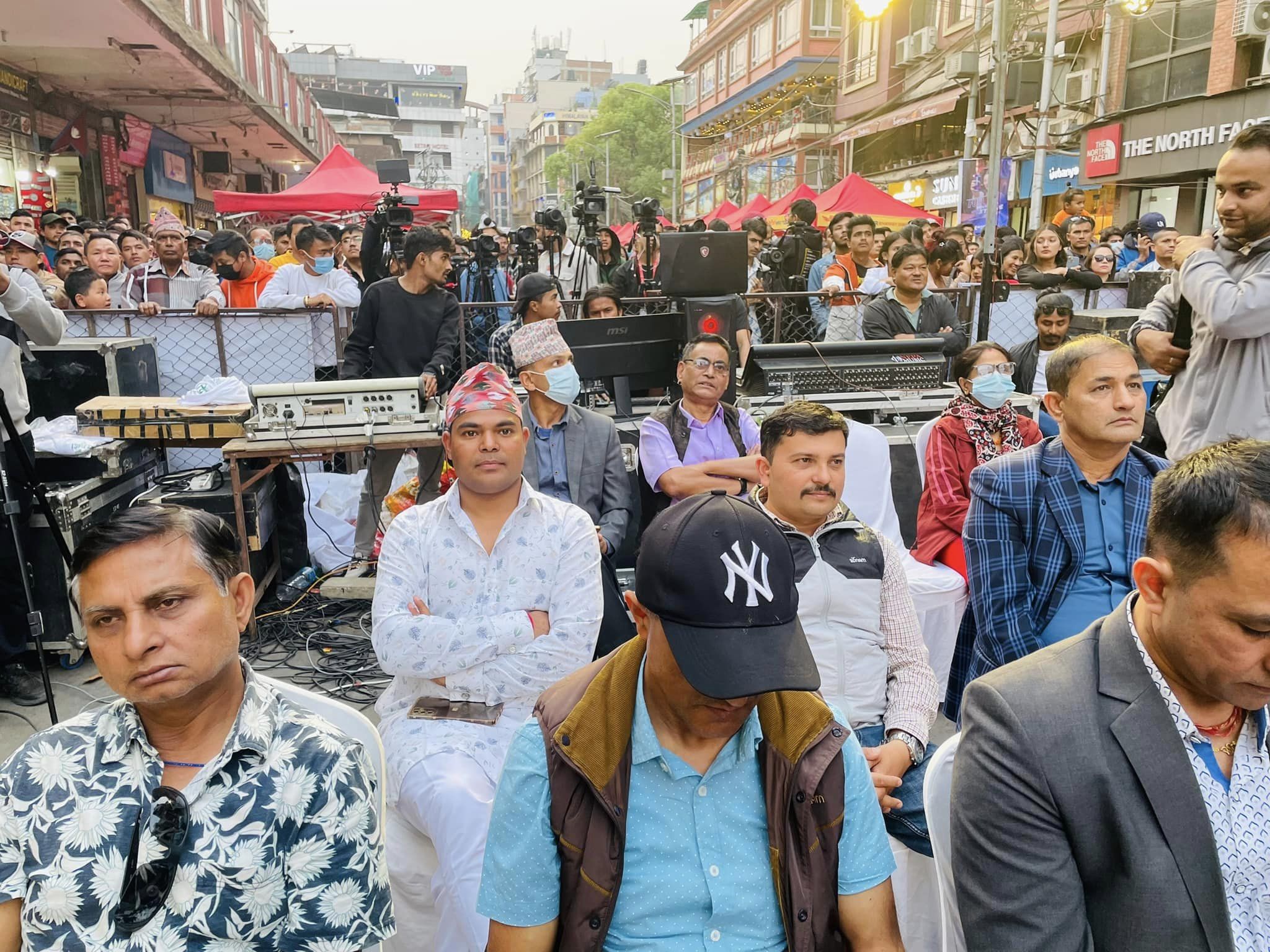 Thamel, Durbarmarg open round the clock