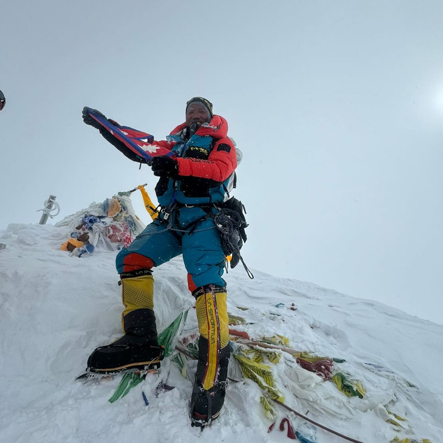 30 times success on Mount Everest