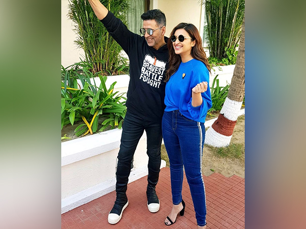 Parineeti Chopra ‘missing’ her co-star Akshay Kumar