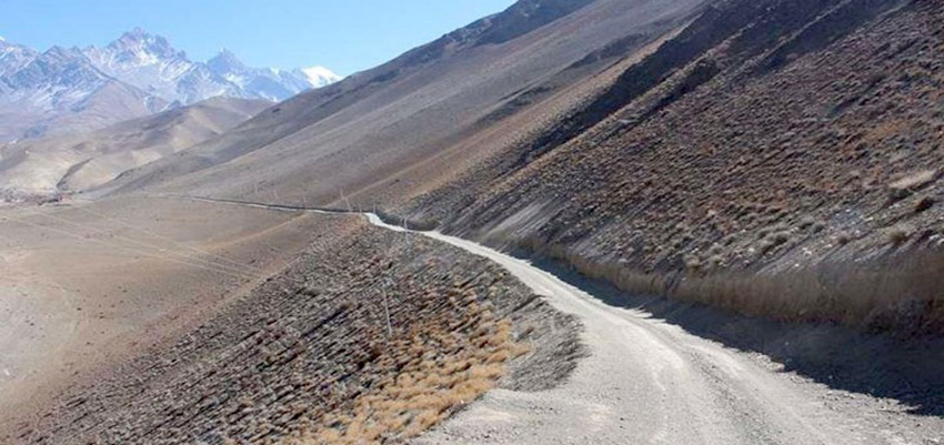 Beni-Jomsom national highway obstructed