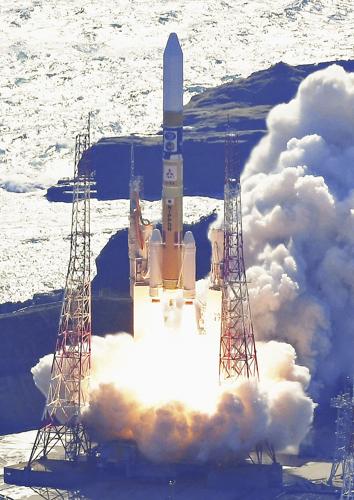 Japan Launches H2A Rocket with Lunar Lander