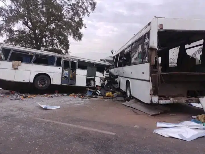 40 people killed, dozens injured in bus crash