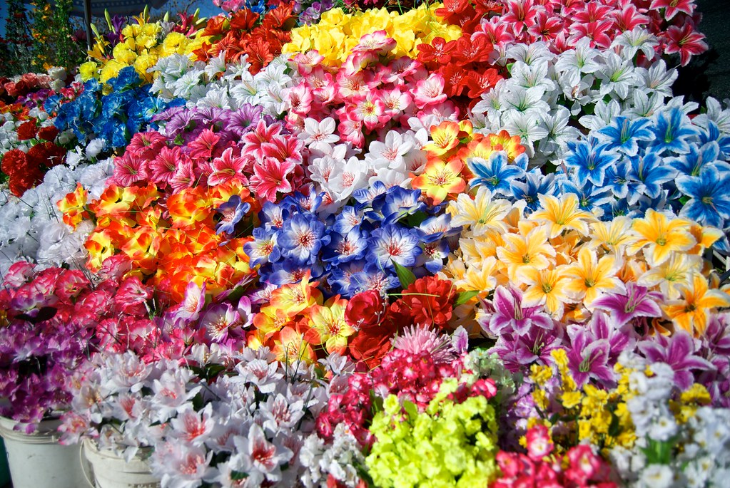 Imports ban on plastic flowers not followed, why?