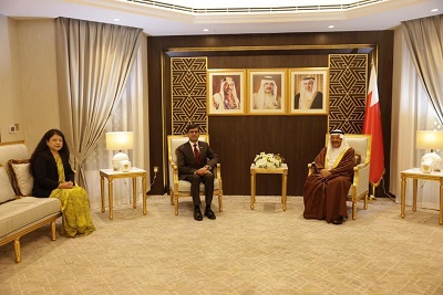 Meeting of Nepalese and Bahrain officials