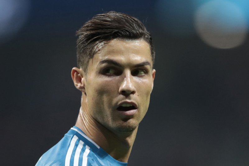 Ronaldo announces passing of baby son