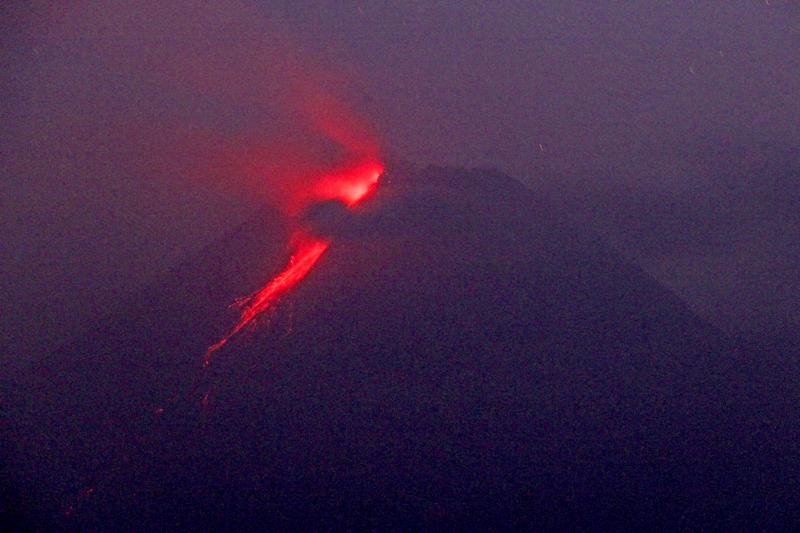 Indonesia’s volcanic mountain erupts