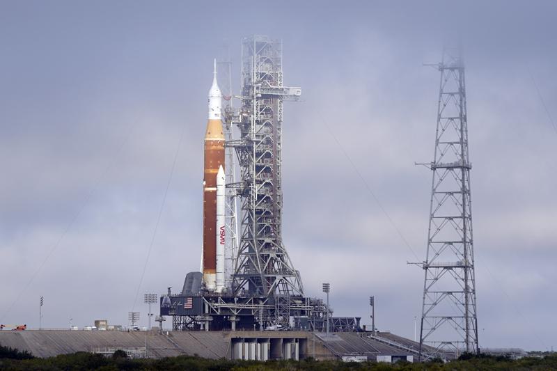 Fuel leak thwarts NASA’s dress rehearsal for moon rocket