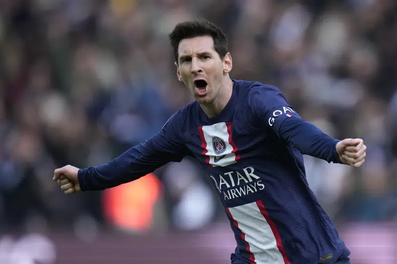 Messi stuns with Inter Miami move