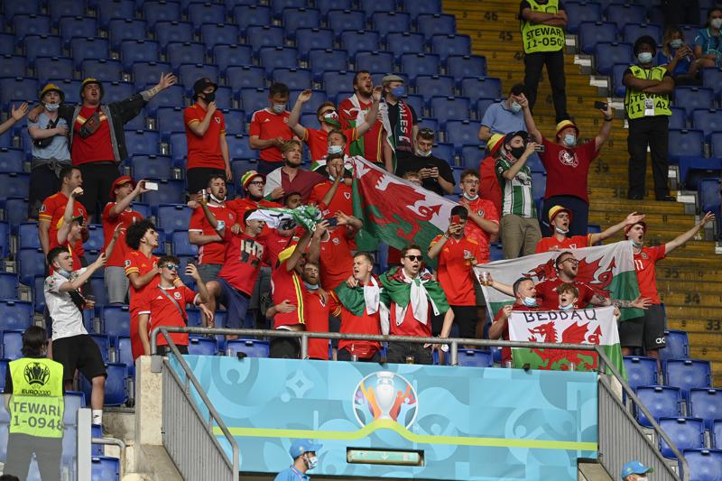 Few Welsh fans make trip to Rome at Euro 2020