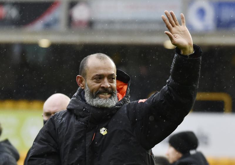 Tottenham hires Nuno Espirito Santo after chaotic process