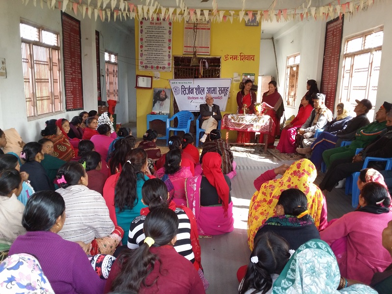 Mothers taught to make porridge in Tikapur