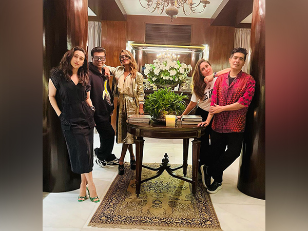 Karisma Kapoor drops a picture with close friends