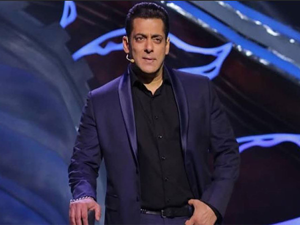 Bigg Boss 16: Salman recreates Bollywood villains