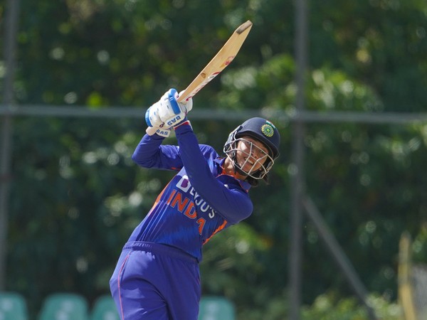 Deepti propel India to 169 against England