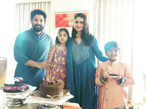 Allu Arjun celebrates his wife Sneha Reddy’s birthday at Golden Temple