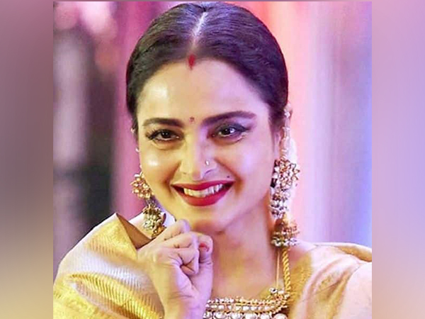 Top 5 films of veteran star Rekha