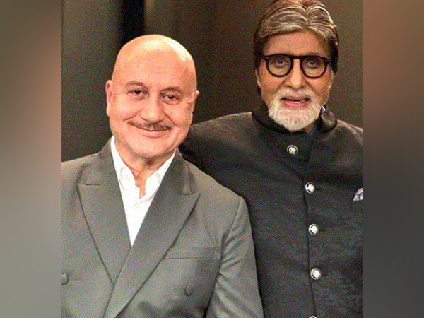 Here’s how Anupam Kher wished Big B