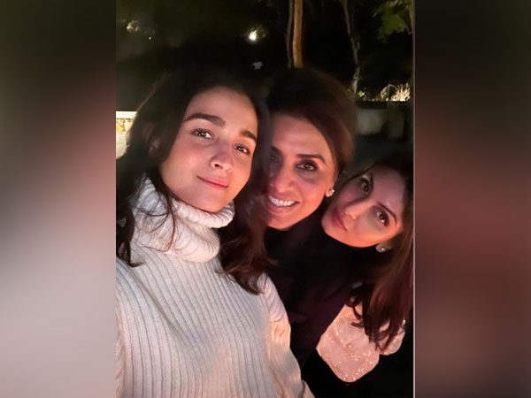 Neetu Kapoor wishes ‘Happy Karwa Chauth’ to daughter-in-law Alia, daughter Riddhima