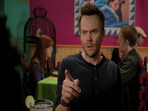 Joel McHale to star in comedy series ‘Animal Control’