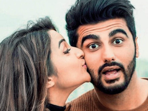 Parineeti’s sweet note thanking Arjun for unveiling her first look poster will melt your heart!