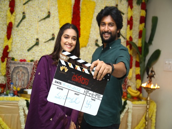 On Keerthy Suresh’s birthday, Nani unveils her look from ‘Dasara’