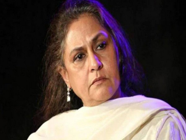 Jaya Bachchan lashes out at paparazzi on Diwali