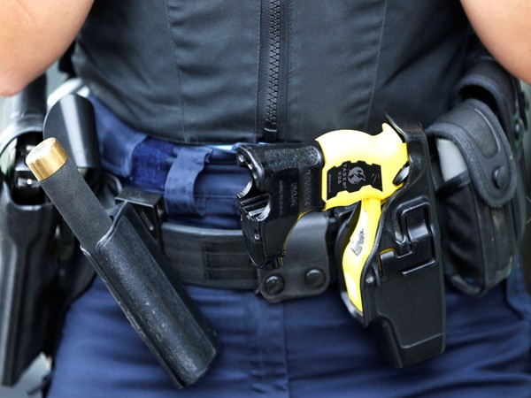 75-year-old Colorado man gets USD 7 million settlement in police stun gun case