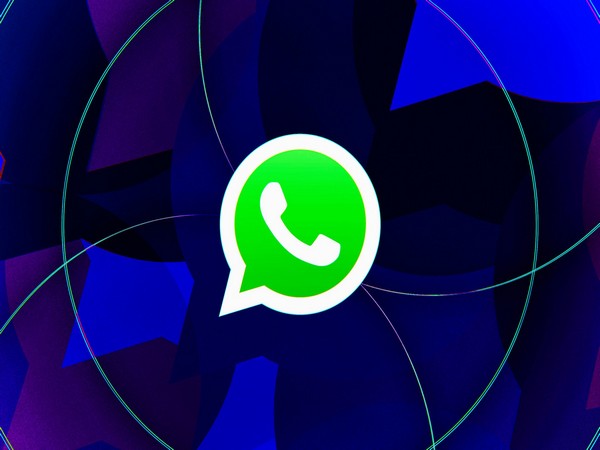 WhatsApp rolls out new Communities feature