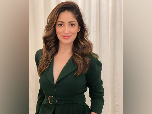 Yami Gautam celebrates 3 years of ‘Bala’