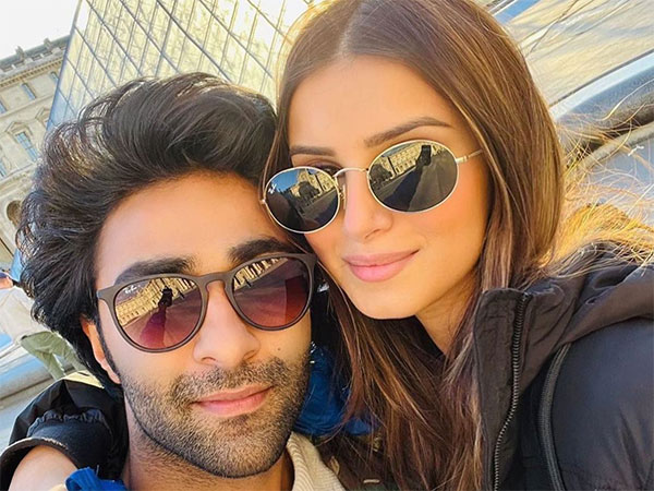 Aadar Jain wished Tara Sutaria on her birthday