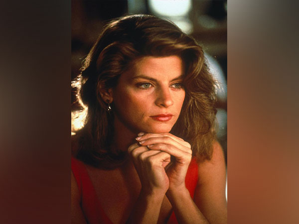 Hollywood celebs bid farewell to Kirstie Alley