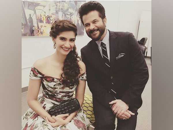 Sonam Kapoor wishes father Anil Kapoor on his birthday