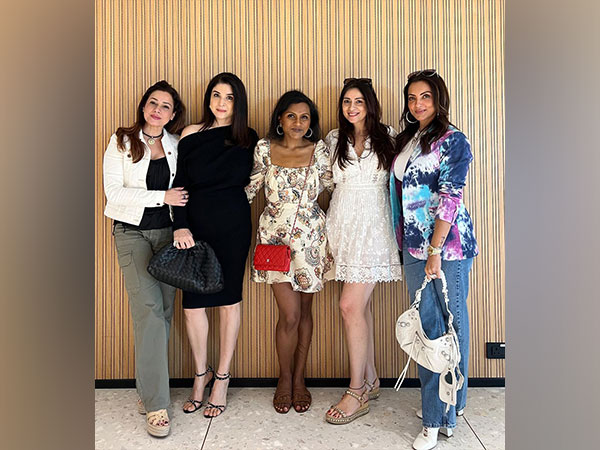 Bollywood wives’ date with Mindy Kaling