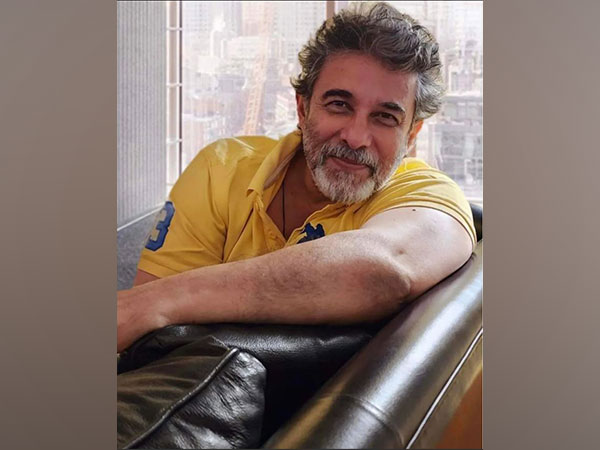 Deepak Tijori returns to films with romantic drama ‘Ittar’