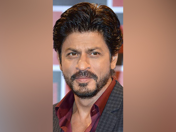 Shah Rukh remembers Sunil and director Kundan