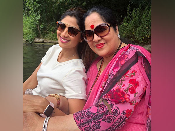 Shilpa pens emotional note post for her mother