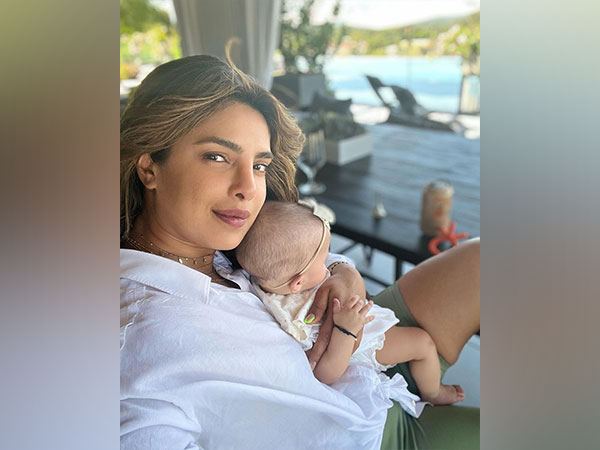 It’s Glam up day for Priyanka Chopra and her daughter