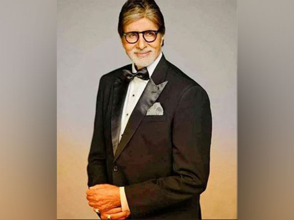 Big B captures rare view of 5 planets