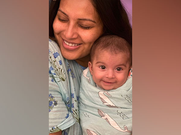 Bipasha Basu reveals daughter Devi’s face to world